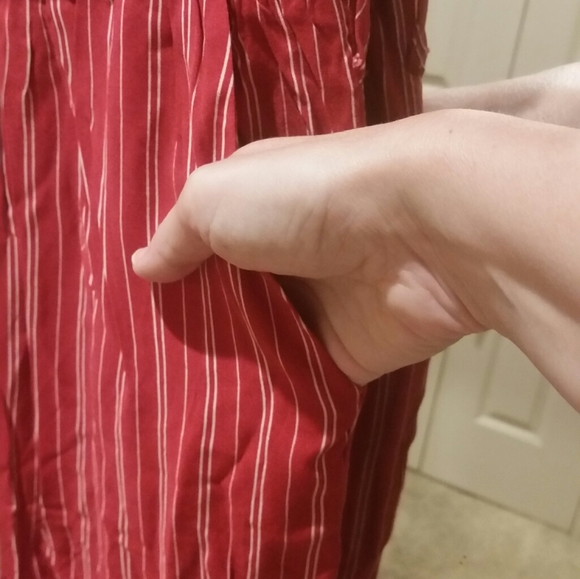 Wrap front Ruffle Sleeve jumpsuit - Picture 5 of 9